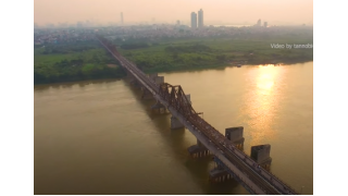 Cầu Long Biên - biểu tượng văn hóa, lịch sử của Hà Nội nhìn từ trên cao